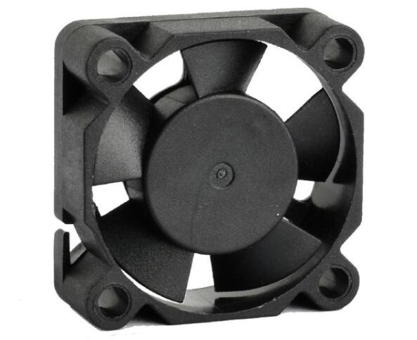 返修散熱風扇.jpg 返修散熱風扇.jpg